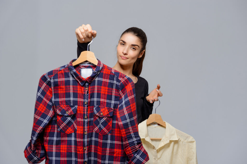 how much do clothes weigh