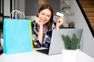 how to apply the store credit on hello molly